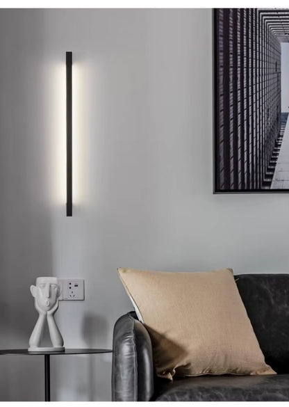 LinearGlow LED Wall Light – Minimalist Outdoor & Indoor Fixture