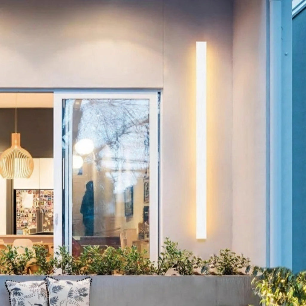 LED Linear Wall Light IP65 – Waterproof Light Bar for Indoor & Outdoor Spaces