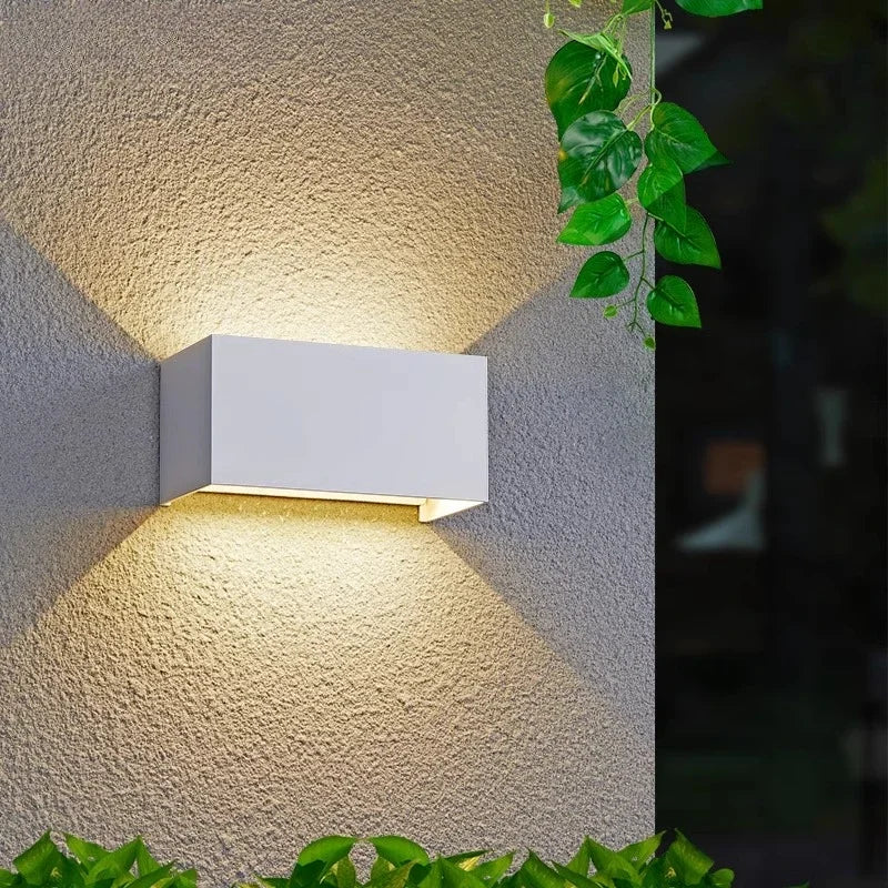 NovaBlock LED Wall Light – Modern IP65 Indoor & Outdoor Cube Sconce