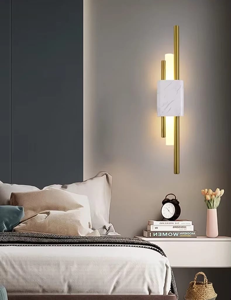 VerdeLuxe Marble Wall Sconce – Modern Gold Accent LED Light